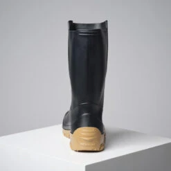 BOTTILLONS NOIRS LEGER PVC 100 FEMME -Échappée Nature bottillons noirs leger pvc 100 femme 3