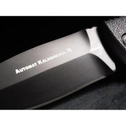 Couteau De Poche Couteau De Poche AKS74 Spear Point Boker Magnum -Échappée Nature couteau de poche couteau de poche aks74 spear point boker magnum 2