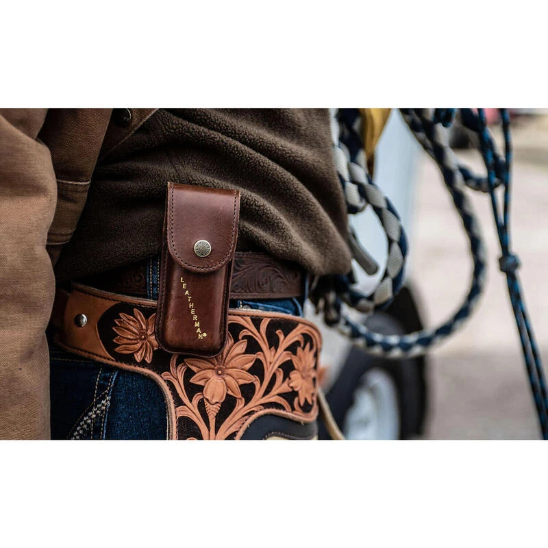 Étui HERITAGE Taille Large Pour Pince LEATHERMAN - Cuir Haut De Gamme 3 Étui HERITAGE Taille Large Pour Pince LEATHERMAN - Cuir Haut De Gamme – Image 3