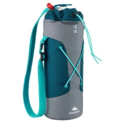 Quechua Housse Isotherme Pour Gourde Randonnée 1,2 à 1,5 Litre Gris/bleu -Échappée Nature housse isotherme pour gourde randonnee 12 a 15 litre grisbleu 4