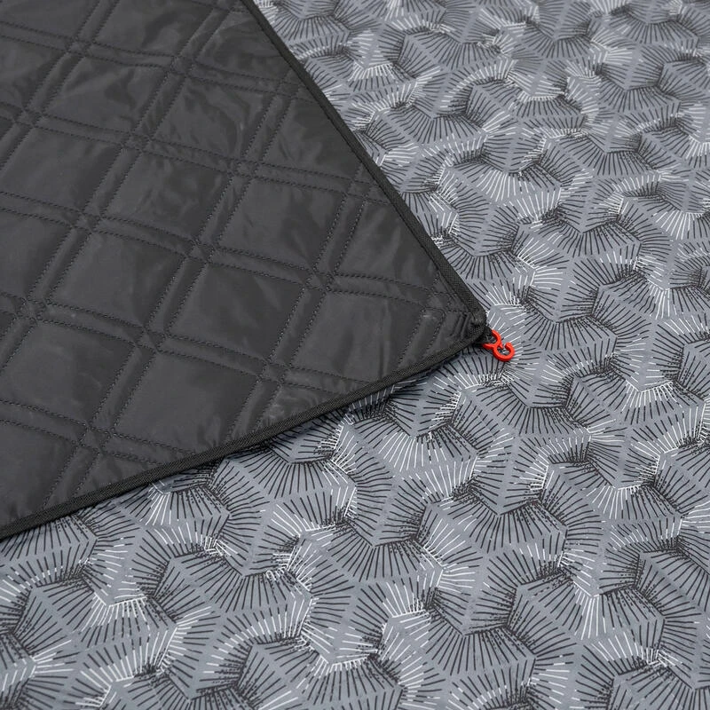 Quechua PLAID CONFORT ISOLANT - PIÈCE DÉTACHÉE POUR LA TENTE AIR SECONDS 4.2 POLYCOTON 7 Quechua PLAID CONFORT ISOLANT - PIÈCE DÉTACHÉE POUR LA TENTE AIR SECONDS 4.2 POLYCOTON – Image 7