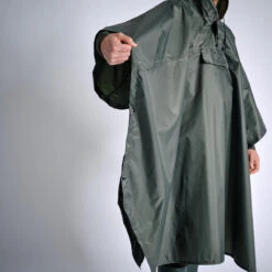 PONCHO LONG IMPERMEABLE 500 VERT -Échappée Nature poncho long impermeable 500 vert 3