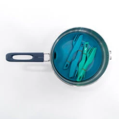 Quechua Popote Camp Du Randonneur MH100 Inox 4 Personnes (2,6L) -Échappée Nature popote camp du randonneur mh100 inox 4 personnes 26l 4