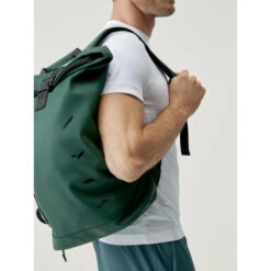 Born Living Yoga Sac à Dos De Style Sportif Avec Compartiment Pour Ordinateur Portable -Échappée Nature sac a dos de style sportif avec compartiment pour ordinateur portable 1